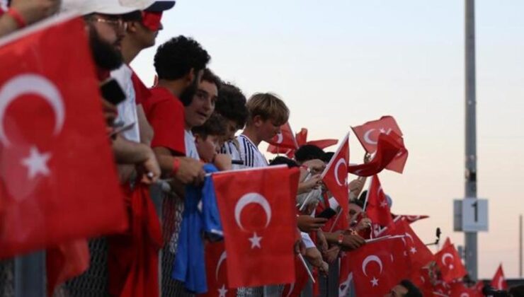 Millilere, Arizona’da yoğun ilgi