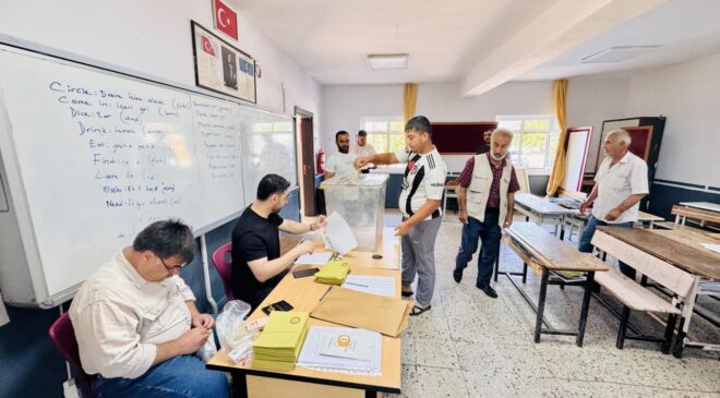 Narin Güran’ın köyü sandık başına gitti!