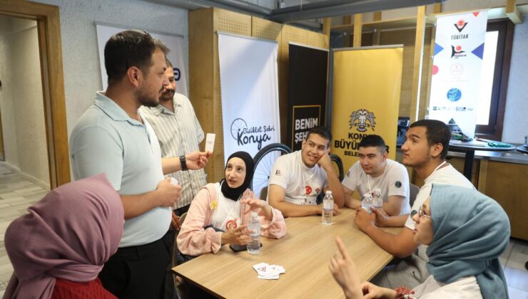 Özel öğrenciler Konya’da bisikletin tarihi yolculuğuna çıktı