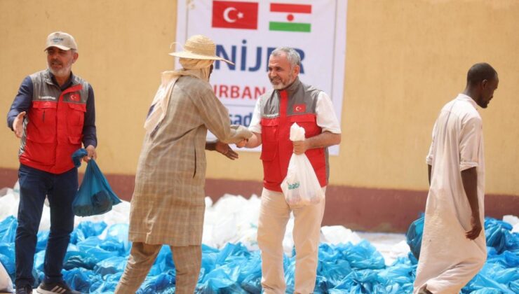 Sadakataşı 1 milyon kişiye kurban eti ulaştırdı