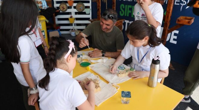 Sıfır Atık Festivali’nde Bağcılar Belediyesi standına yoğun ilgi