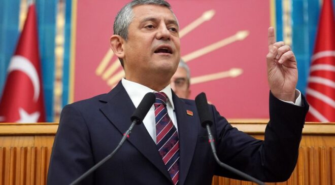 Özgür Özel düğmeye bastı! 24 yıl sonra bir ilk yaşanacak