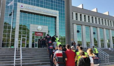 Tekirdağ’da uyuşturucu ve silah kaçakçılığı operasyonları: 24 zanlı tutuklandı